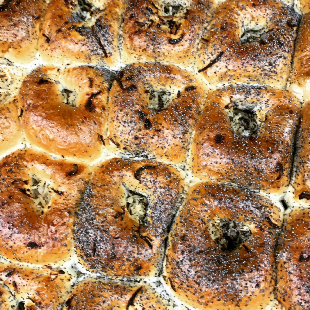Onion Platzel